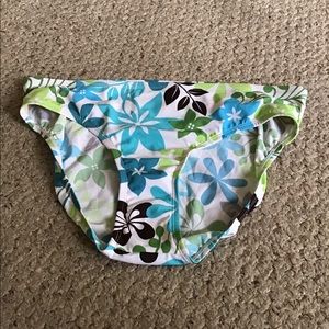 TWO HEARTS MATERNITY NWOT BATHING SUIT BOTTOM LG